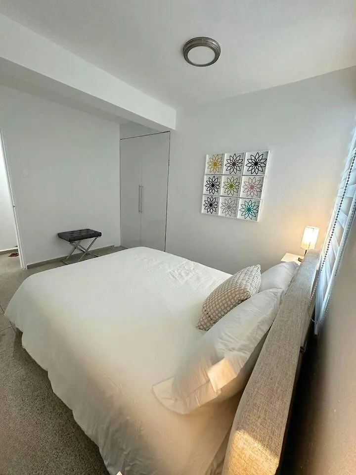 Holiday home Beautifully Renovated 3 Rooms Home I San Juan